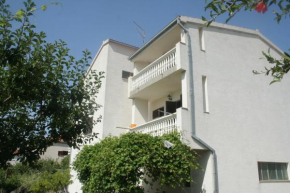 Apartments with a swimming pool Tribunj, Vodice - 4211